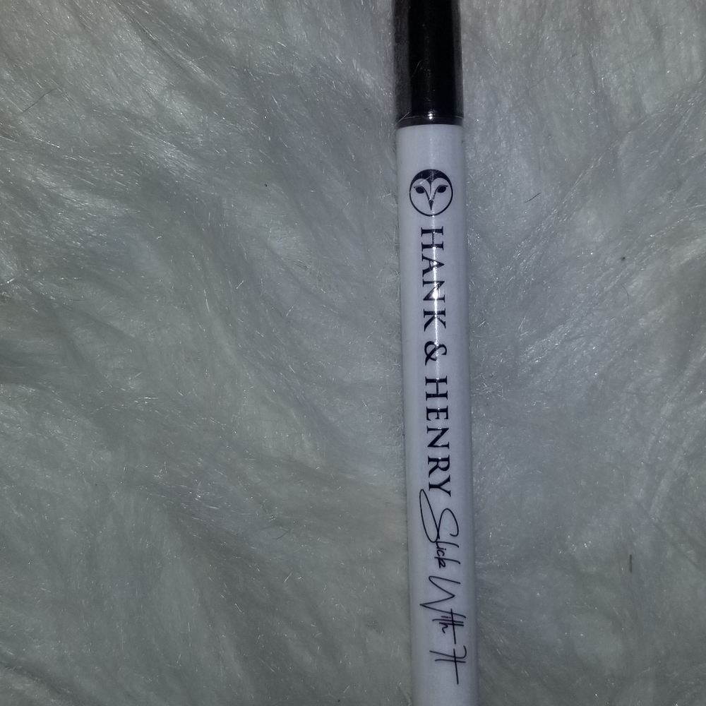 Hank & Henry eyeliner